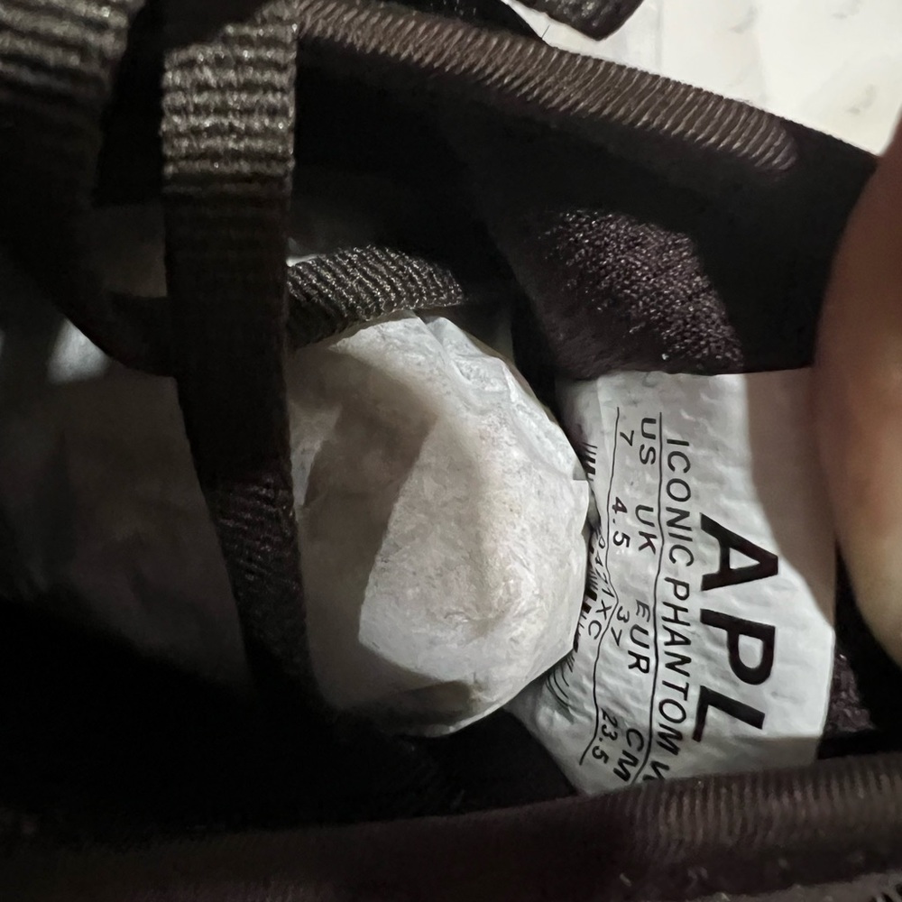APL Iconic Phantom Sneaker - Picture 6 of 7